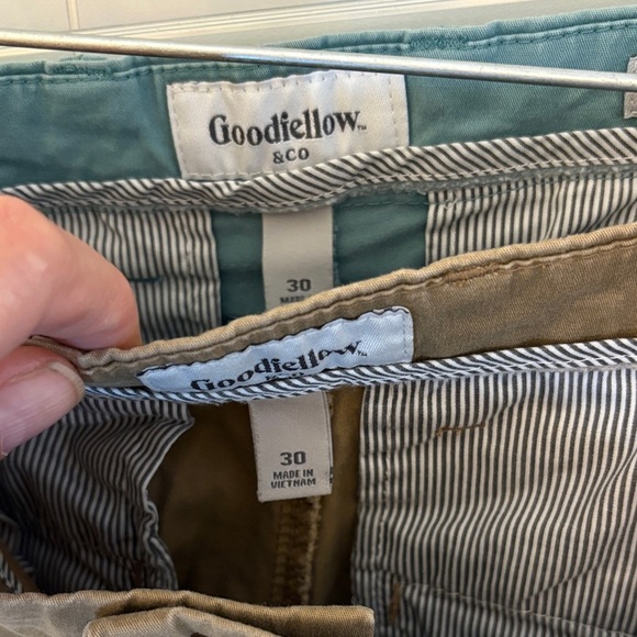 Set of 2 Goodfellow & Co Men's Shorts - Brown and Teal Blue - Picture 6 of 8